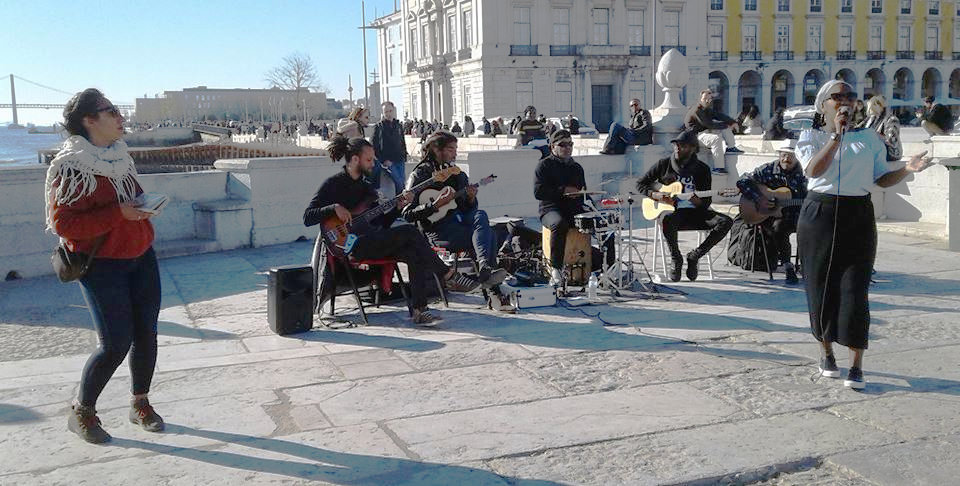 Nôs Raíz playing in Lisbon.